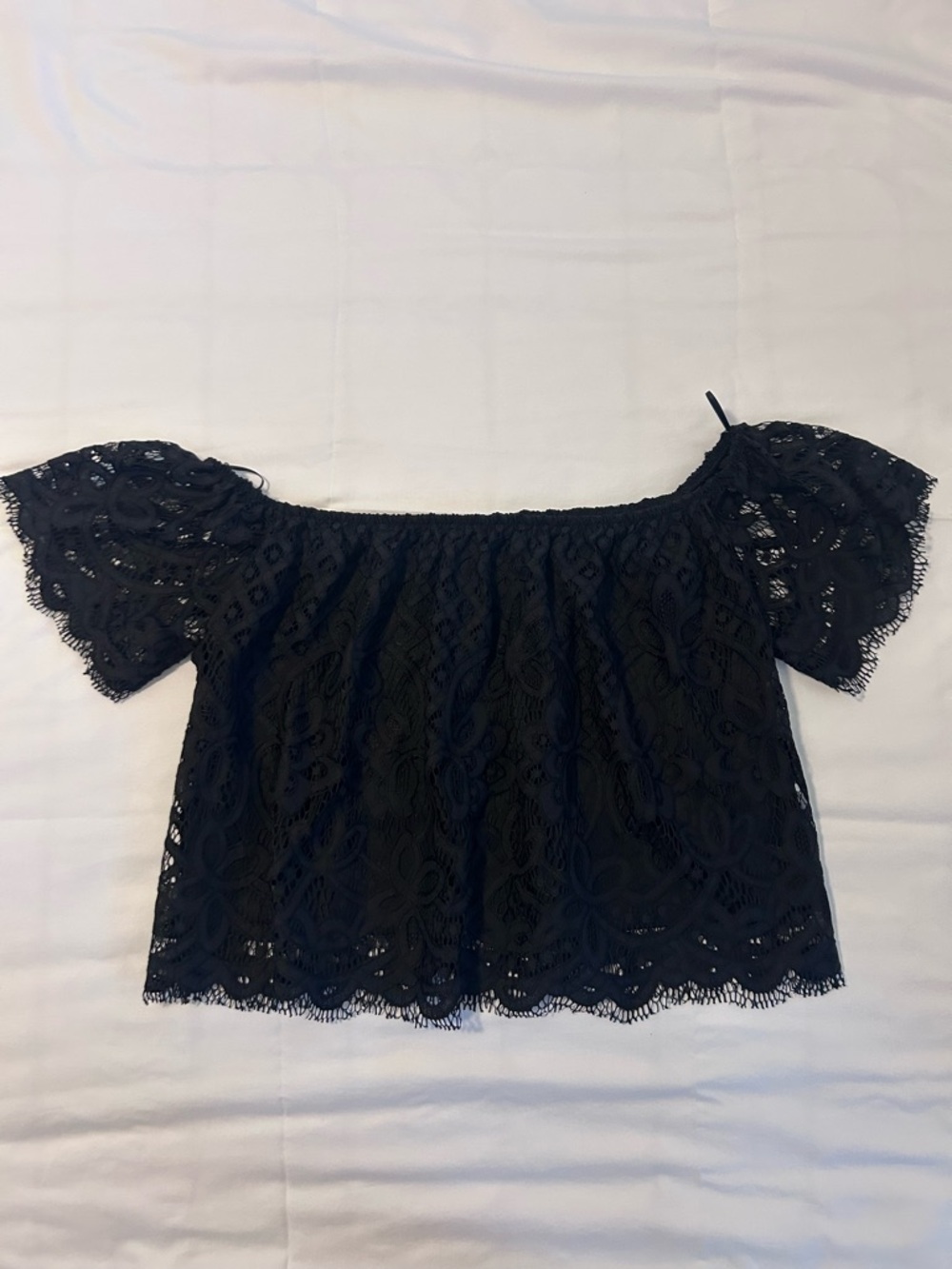 Express Black Off-Shoulder Lace Crop Top